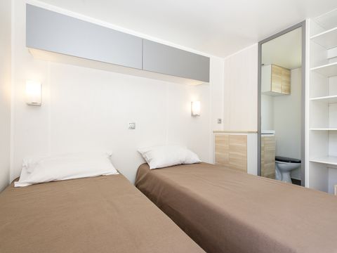 MOBILHOME 6 personnes - Uvéa mercredi 4/6 prs