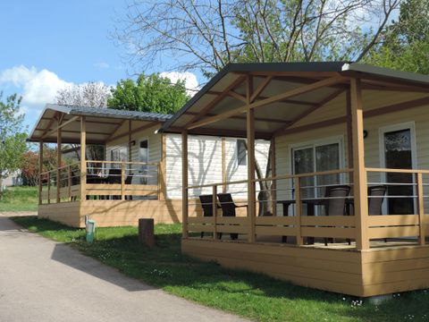 CHALET 4 personnes - Chalet 27 m² / 2 chambres - Terrasse couverte 13 m² 4 pers