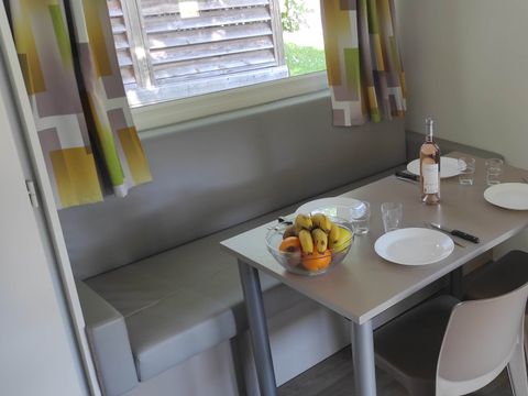 MOBILHOME 5 personnes - Mobil home 25m² 2 chambres avec télévision et climatisation 5 pers
