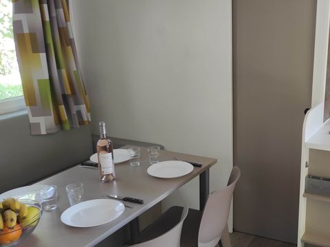 MOBILHOME 5 personnes - Mobil home 25m² 2 chambres avec télévision et climatisation 5 pers
