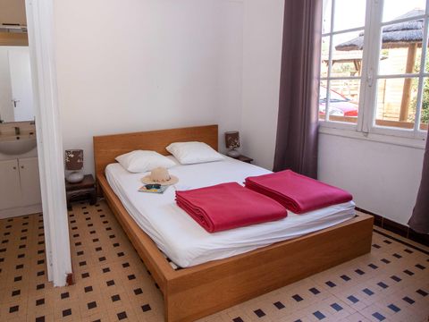 APPARTEMENT 5 personnes - Appartement Bougainvillier 44 m² - 3 pièces - 2 chambres - Climatisation