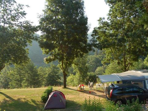 Emplacement - 90m² - voiture