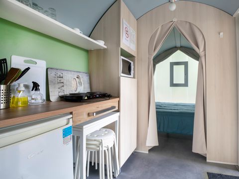 HÉBERGEMENT INSOLITE 4 personnes - COCO SWEET sans sanitaire