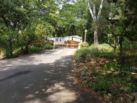 Camping La Vallée De Barry - Camping Vaucluse - Image N°3