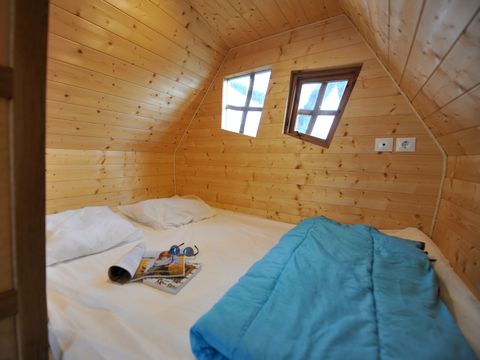 HÉBERGEMENT INSOLITE 2 personnes - Hébergement insolite - 1 chambre