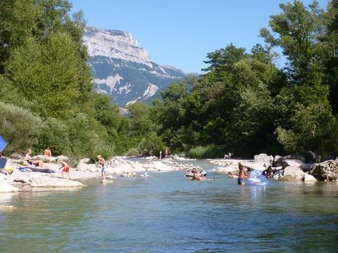 Camping Municipal de Justin - Camping Drome - Image N°10