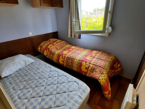 MOBILHOME 4 personnes - N°6 GRAND CONFORT