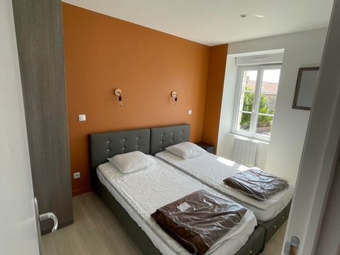 GÎTE 4 personnes - 1 (avec étage)