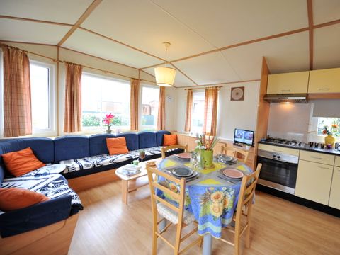 MOBILHOME 4 personnes - confort 2 chambres - Entre 30 et 35 m²  -20ans