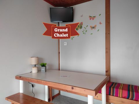 CHALET 5 personnes - Chalet familiale en bois 28m² - 2 chambres Type 2
