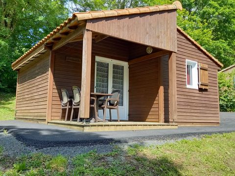 CHALET 4 personnes - Petit chalet familial en bois 24m² - 2 chambres 