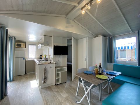 MOBILHOME 4 personnes - PREMIUM - 32m² - 2 chambres + terrasse