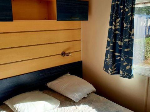 MOBILHOME 4 personnes - CONFORT - 32m² - 3 chambres + terrasse