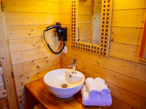 Hébergement 2 personnes - Cabane - Temple perché avec spa