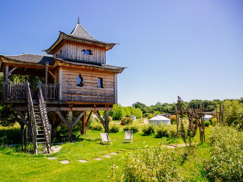 Hébergement 2 personnes - Cabane - Temple perché avec spa