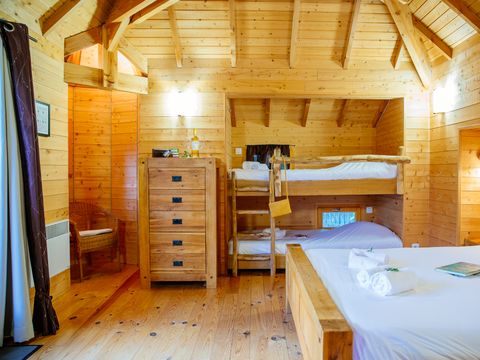 Hébergement 2 personnes - Château dans les arbres