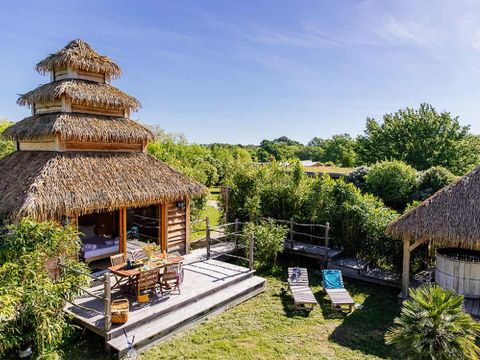 Hébergement 2 personnes - Cabane indonésienne avec spa