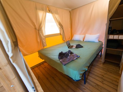 TENTE 4 personnes - Lodge 2/4 pers