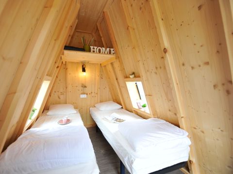 Hébergement 2 personnes - INSOLITE TIPI