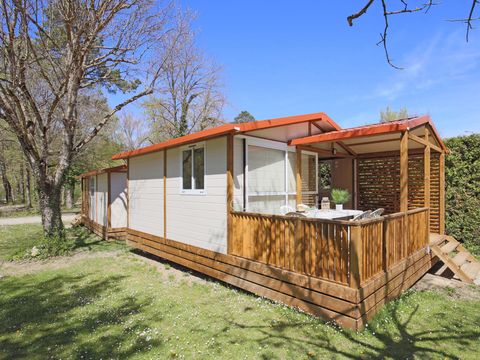 CHALET 5 personnes - Chalet Morea- 25m² - Vue Lac - terrasse couverte 12m²