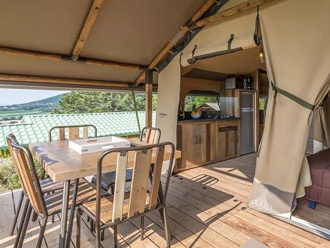 LODGE 5 personnes - Lodge Kenya - 34 m² - esprit bois & toile