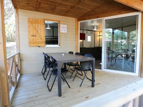 CHALET 5 personnes - Chalet Catégorie B (dimanche/dimanche) -