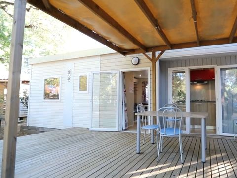 MOBILHOME 6 personnes - GAMME GRAND CONFORT - I Sorti (samedi/samedi) -