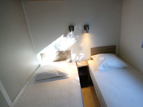 MOBILHOME 6 personnes - GAMME GRAND CONFORT - I Sorti (samedi/samedi) -