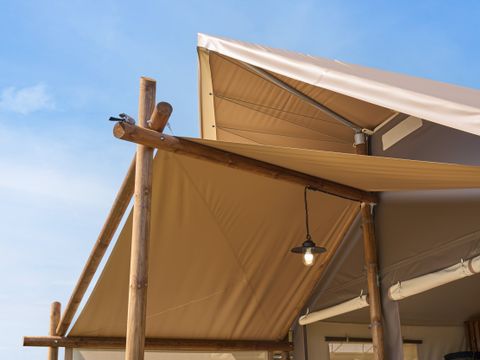 Tente en toile et en bois 4 personnes - Lodge Vacanziera (Gamme Supérieure) - Samedi/Samedi