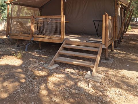 Tente en toile et en bois 4 personnes - Lodge Vacanziera (Gamme Supérieure) - Samedi/Samedi