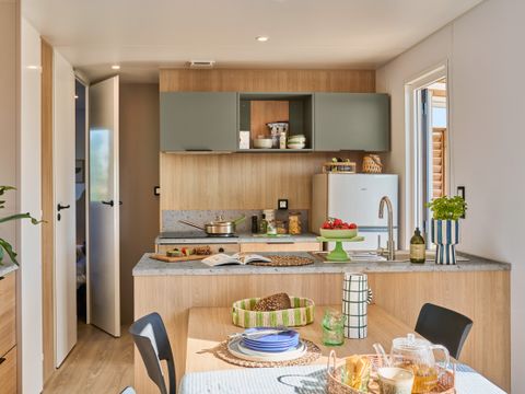 MOBILHOME 6 personnes - Mobil-home Minirala (Gamme Supérieure) - Samedi/Samedi -