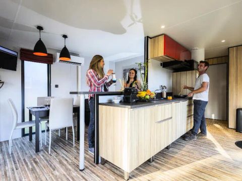 Mobilhome 4 personnes - Cottage Pagode 3 Pièces 4 Personnes Climatisé + TV