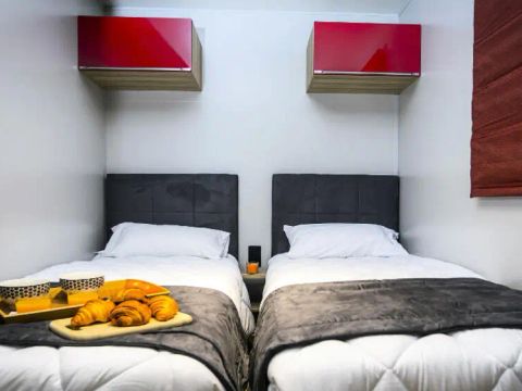 Mobilhome 4 personnes - Cottage Pagode 3 Pièces 4 Personnes Climatisé + TV