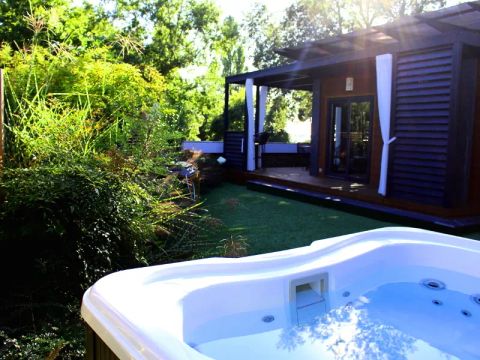 Mobilhome 4 personnes - Cottage Pagode Premium 3 Pièces 4 Personnes vue lac Climatisé + TV