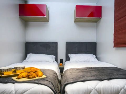 Mobilhome 4 personnes - Cottage Pagode Premium 3 Pièces 4 Personnes vue lac Climatisé + TV