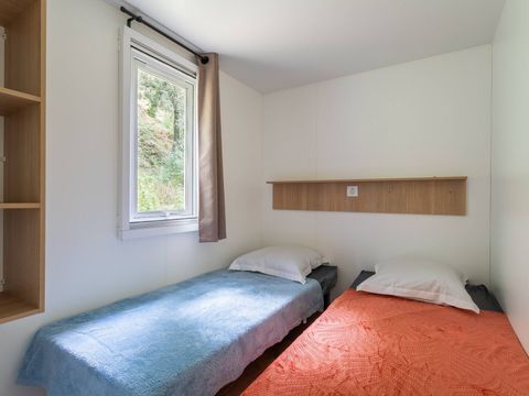 MOBILHOME 8 personnes - Mobil-home | Premium | 3 Ch. | 6/8 Pers. | Terrasse surélevée | Clim. | TV