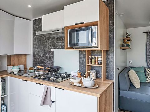 MOBILHOME 6 personnes - Mobil-home Premium 32 m² 3 chambres + terrasse 21m² + TV + LV + clim + plancha 6 pers