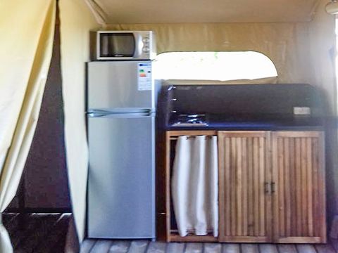 TENTE TOILE ET BOIS 5 personnes - Ecolodge Freeflower confort 2 chambres 30m² - sans sanitaires 5 pers