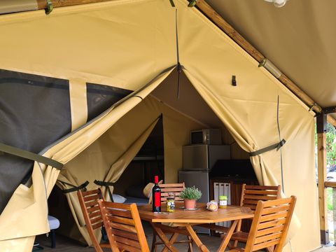 TENTE TOILE ET BOIS 4 personnes - Ecolodge Freeflower confort 2 chambres 30m² - sans sanitaires 5 pers