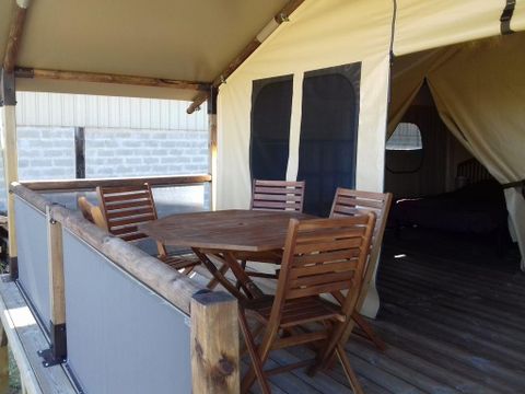TENTE TOILE ET BOIS 5 personnes - Ecolodge Freeflower confort 2 chambres 30m² - sans sanitaires 5 pers
