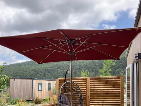 MOBILHOME 10 personnes - Mobil-home Tribu Premium 5 chambres + terrasse 44m² + TV + LV + clim + plancha + 2 SDB 10 pers