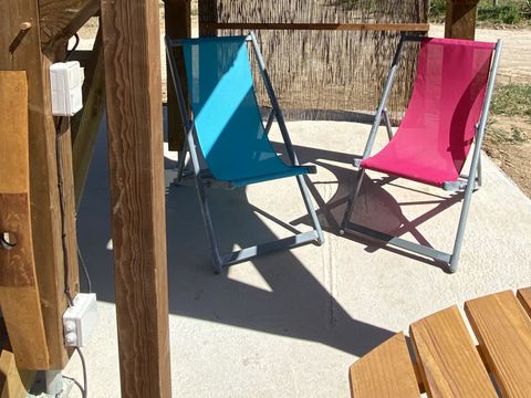 HÉBERGEMENT INSOLITE 2 personnes - Foudrenlair 1 chambre (Petit déjeuner, lit/ménage fait, panier apéro) + SPA 2 pers