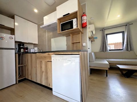 Mobilhome 6 personnes - Homeflower Premium 35 m² 3 chambres + terrasse 21m² + TV + LV + Clim + Plancha 6 pers