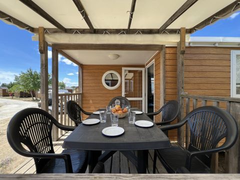 Mobilhome 6 personnes - Standard 32m² (3 chambres) + Terrasse + Clim