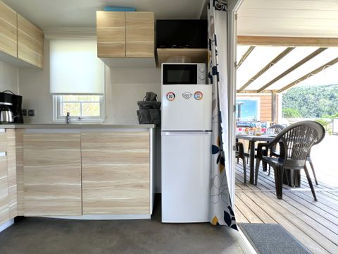 Mobilhome 6 personnes - Standard 32m² (3 chambres) + Terrasse + Clim