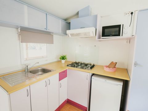 MOBILHOME 4 personnes - BASIC AC