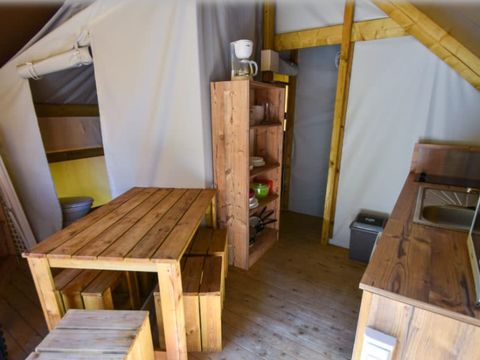 TENTE TOILE ET BOIS 4 personnes - Lodge 2 trèfles 2 chambres, 1 salle d'eau