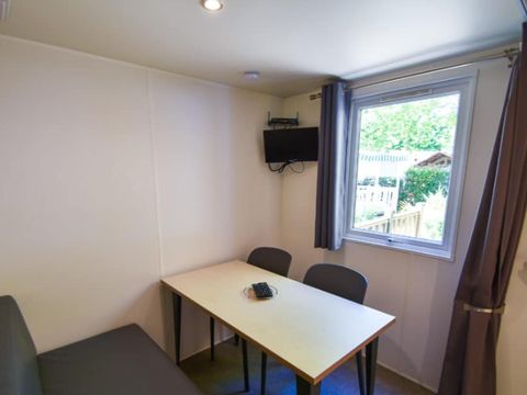 MOBILHOME 2 personnes - 3 trèfles 1 chambre 1 SDB