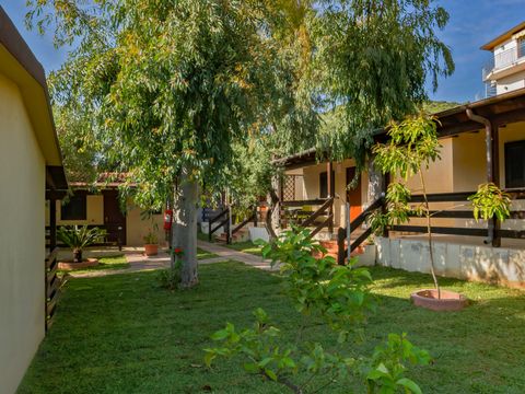 APPARTEMENT 5 personnes - y compris service de plage + parking