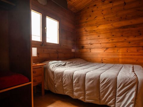 BUNGALOW 4 personnes - VALDERREDIBLE